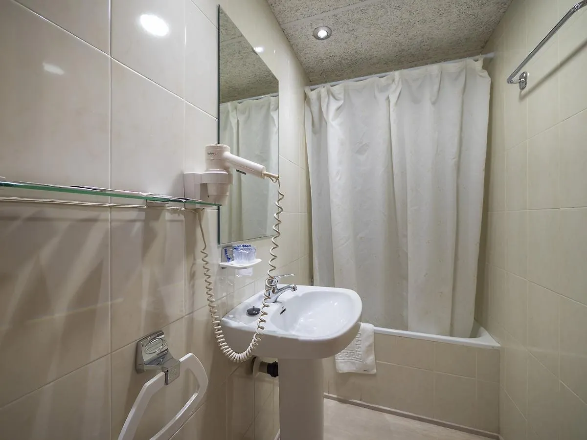 Hotel Vela ロザス 2*,  スペイン