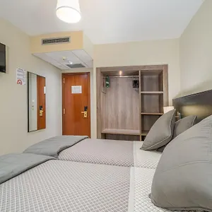 Hotel Montmar