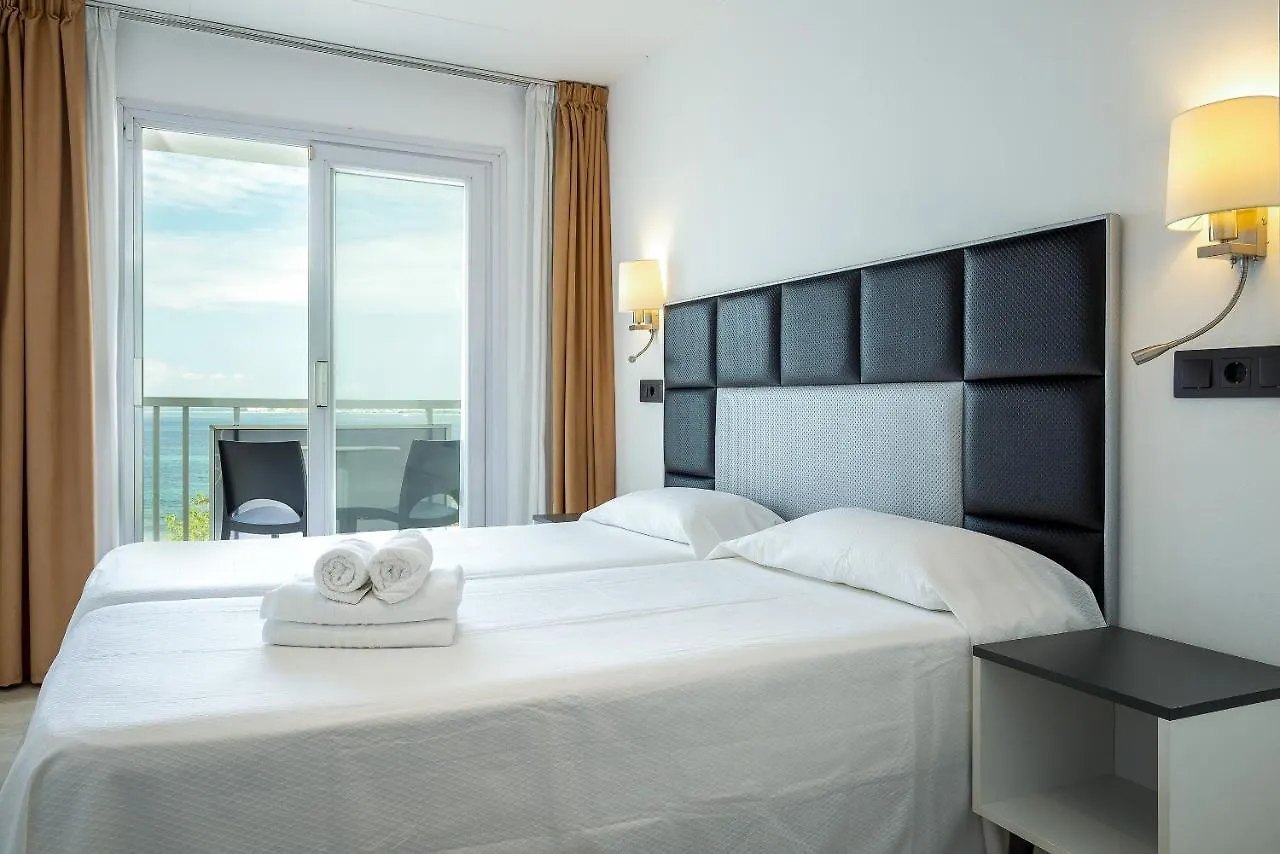Hotel Vela Росас